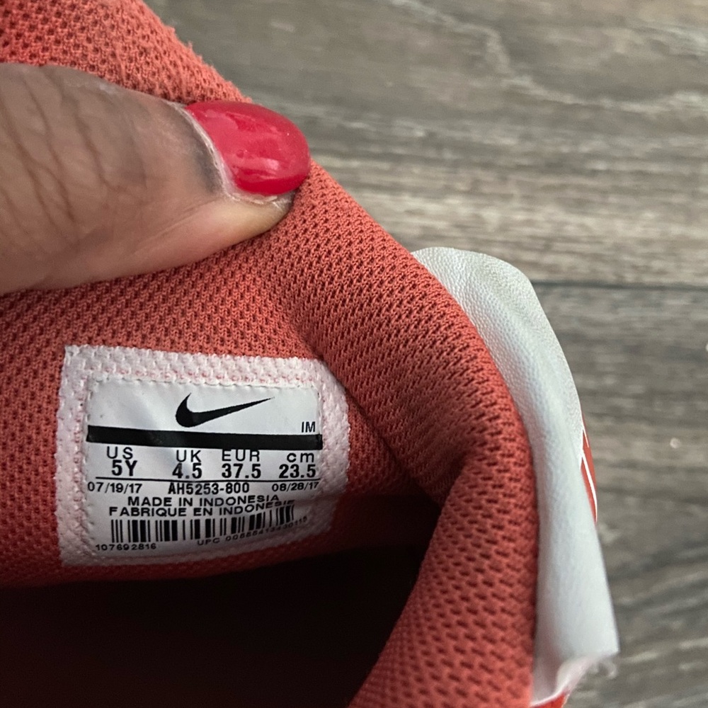 Kids shoes